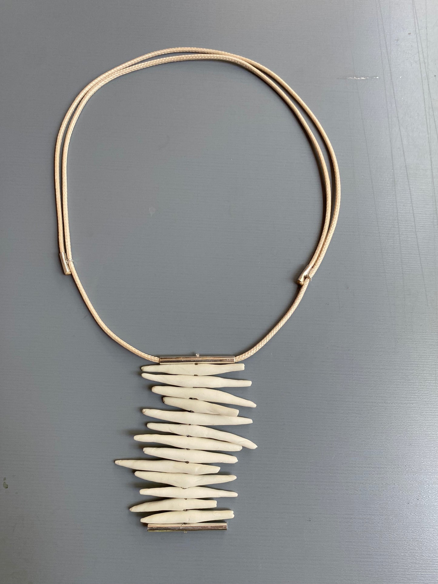 Collar Barras Horizontal